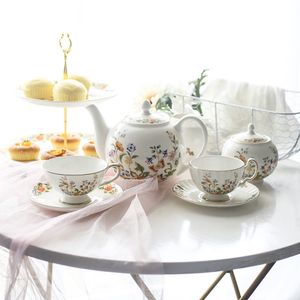 Mugs Royal Garden Tea Cup Saucer Set Tableware Teapot Dessert Stand Plate Noodle Bowl Salad Soup Spoon Household Dinnerware 230818