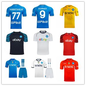 23/24 Jerseys de futebol Napoli Maglia di Lorenzo H.LOZANO Kvaratskhelia Simeone SSC Naples Maillots de Foot Maradona Osimhen Elmas Homem Crianças Kits de Camisa de Futebol jovem