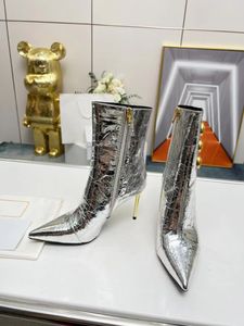 2023 تصميمات الأزياء للسيدات الفاخرة أحدث أحذية الكاحل ذات الكعب العالي الجلود لخريف والشتاء