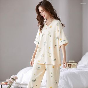 Kvinnors sömnkläder Kvinnor Pyjama Set Japanese Kawaii Plant Print Pyjamas Summer Cotton T-shirt kalvlängd byxor nattkläder plus storlek avslappnad