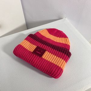 Kvinnors mode godis färgdesigner beanie hatt mäns utomhus semester rese sport höst och vinter värme motorhuven