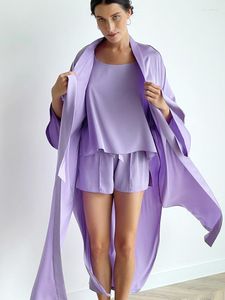 Kvinnors sömnkläder Linad Löst hemkläder 3 stycken Set Purple Sashes Female Spaghetti Strap Tops Casual Suits With Shorts