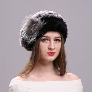 女性のためのベレー帽のベレー帽い帽子本物のラビットファーハットエレガントな毛皮の帽子卸売弾性ニットヘッドウェアボンネットウィンターレディファーハット230821
