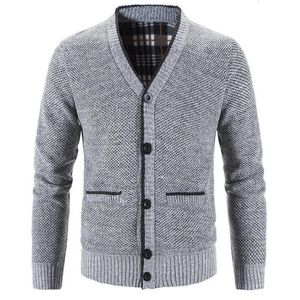 Kvinnors tröjor män cardigan stickad tröja 2023 Autumn Winter Fleece Warm Solid Casual Knit Cardigans Jackatrock Fashion Clothing 230821