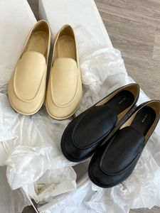 Kadın Ayakkabıları Sıra Kanalı Loafer Orijinal Gerçek Deri Yapılandırılmış Loafers Asgreed Bitkisel Tesedilmiş Buzağı Döner Toe Yükseltilmiş dikiş ayak parmağı Avrupa Boyutu 35-39