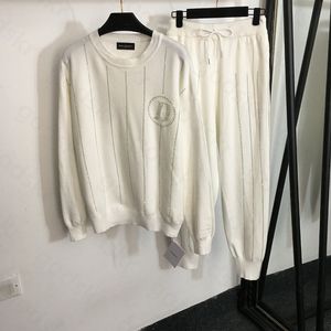 Lüks örgü eşofman çizgili uzun kollu kazak kazak gündelik moda eşofmanları uzun kollu sweatshirt pantolon seti