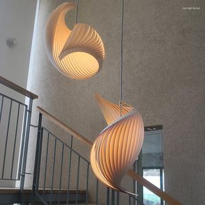 Kolye lambaları Japon Yaratıcı Kılıf Avize Bar Ahşap Oturma Odası Restoran Çay Merdiven Villa İçi Boş Işık Armatürleri