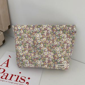 Borse cosmetiche custodie primaverili per sacchetti cosmetici da viaggio per tela sacche da bagno fresche borsetta per telefono cellulare organizzatore di bellezza Custodia di bellezza Clutch 230818