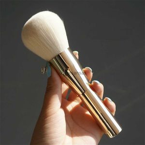 Pędzle do makijażu 1PCS duże pędzel makijażu konturu Blusher Cosmetics Pędzle Foundation Tools kosmetyczny Pinceis de Maquiagem HKD230821