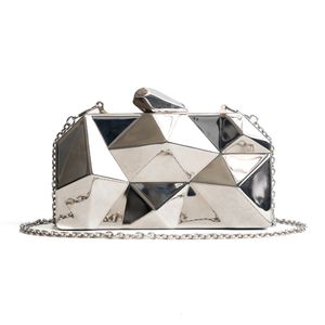 Kvällspåsar kvinnor handväskor metall hög kvalitet hexagon kopplingar mode geometriska mini party svart kväll handväska silver väskor guldlåda koppling 230818