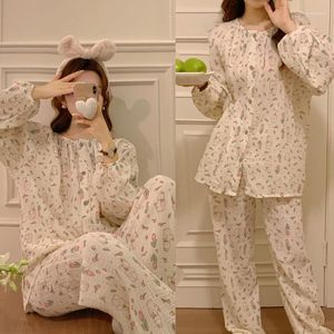 Kvinnors sömnkläder Autumn Winter Floral Print Cotton Gaza Pyjama Set Women Soft Long Sleeve Cute Cartoon Tops Pants Home Clothes S297