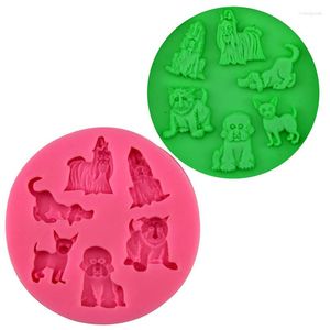 1 Stück Backformen Sechs verschiedene Hundeform Silikonform Schokoladen-Flip-Zuckerkuchen Handverzierte Tropfkleber-Ornamente