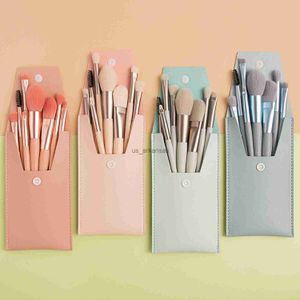 Ben spazzole per trucco 8 pezzi Mini Travel Travel Portable Spazzole per trucco morbido Set Oye Shadow Fondazione Powder Eyash Lip Concealer Blush Blush Brush Set HKD230821