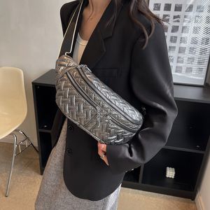 Waist Bags Luxury Lady Bag Fanny pack Fashion Banana packs Phone Pack Winter Down Crossbody Chest Designer Female Belt 230821