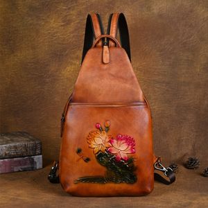 Okul Çantaları Peluş Sırt Çantası Sırt Çantası Çapraz Vücut Torbası Orijinal Deri Kabartma Retro Kadın Lady Birinci Kat Cowhide Sling Sandığı 230821