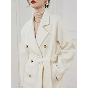 Womens Wool Blends White Doublesided Cashmere Coat Suit Long Horn Buckle Woolen Thickened Winter 230818