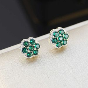 Premium Green Earrings 925 Silver Needle Elegant and Versatile Earrings Emerald Light Luxury Fashion Earrings