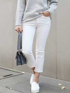 Kvinnors jeans solid vit jean rak ben mode mysig mjuk y2k streetwear pojkvän denim byxor vita för kvinnor kläder 230821