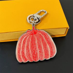 Högkvalitativ modekeinchain Luxury Designer Key Chain Womens Mens Trendy Classic Red Pumpkin Keychains Unisex Gift Ornament Keychain