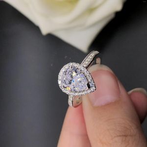 Cluster Rings Sparking 3Ct Pear Cut Diamond Ring Engagement Women Platinum 950 Jewelry R049