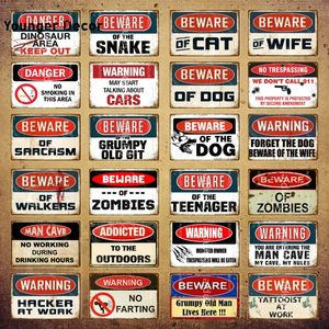 Beware Of The Dog Metal Sign Vintage Man Cave Caution Tin Sign Funny Warning Danger For Bar Pub Club Home Outdoor Game Room Wall Decor Painting 30X20CM w01