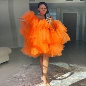 2023 Orange Women Short Cocktail Dress بالإضافة إلى الحجم منتفخ MINI TUTU التنانير المتدرجة Tulle African HomeComing Party Dress Frict Orvid Verys Vestidos