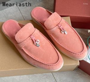 Slippers Luxury 2023 Осень Классическая Классическая Класс Женщины Мужчины Загрязняя кожаный металлический замок Lazy Lafer