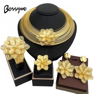 Örhängen halsband vintage kvinnor smycken set 18k guldpläterad halsband örhängen armband ring dubai set smycken lyx bröllop festtillbehör 230820