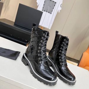 Designer Boots Paris Luxury Brand Boot äkta Leather Ankel Booties Woman Short Boot Sneakers Trainers Slipper Sandaler av varumärke S412 03