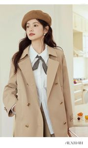 Frauen Trench Coats Herbst Klassiker Khaki Frauen übergroße koreanische Mode -Windbreaker -Manteljacke Doppelbauer