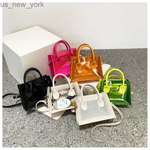 Totes Fashion Pvc Jelly Bag Koman Tranrent torebka Pani Trefen Tourse Summer Beach Przezroczyste torby na ramię HKD230822