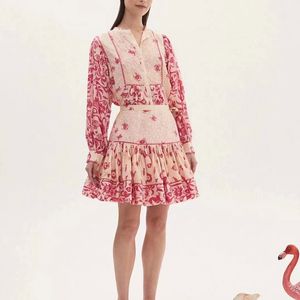 Австралийский дизайнер, осенняя новая розовая шелковая рубашка с милым принтом из двух предметов в сочетании с комплектом из юбки с высокой талией