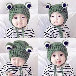 Häkeln Beanie für Baby Jungen Mädchen Kinderkappe Winter Frosch Ohrmuffkappen Säugling Weihnachten warmes Hut Strick Wolle Motorhaube Hüte