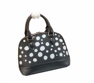 Bolsas de luxo de luxo para designer Bolsas femininas YK Alma BB Bags de ombro de alta qualidade Letras de flores Totas Ladies Pumpa de maquiagem de maquiagem de maquiagem