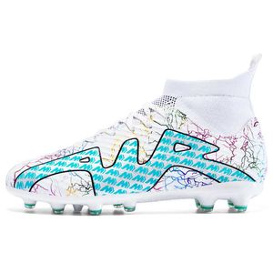 Hightop Soccer Shoes Men Football Boots Ultralight FG/TF Cleats Boys High Ankle Grass Training New 230814
