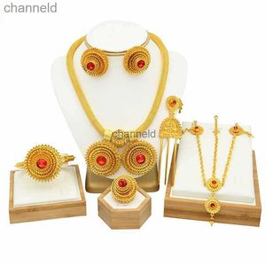 Dingle ljuskrona etiopiska röda rubin smycken set med guldpläterad halsband örhängen armband ring från Dubai för afrikansk Mellanöstern brud HKD230822