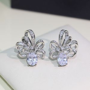 Designer Brincos de charme de prata Mulheres Big Diamond Stud Earings Moda Jóias espumantes de luxo judeu Brincho de raio de judeus 238227C6