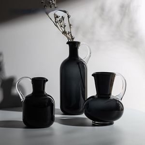 花瓶クリエイティブな黒い花瓶の装飾リビングルームの花