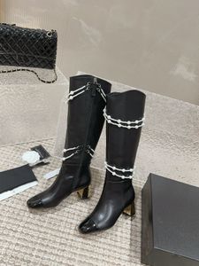 Chanells Fashion Boots Designer Designer Luxury Coco Boot Classic Ankle Caviglie Cantine di tallone a Lagskin Sneaker Stivali trapuntato Cavallie