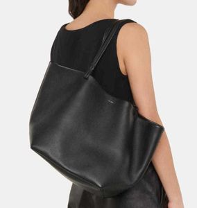 Row Designer Bags Leather Small Crowd Layer Cowhide Shopping Shoulderclassic Tote Bag列の女性パーソナライズされたニッチなハイセンスファッション
