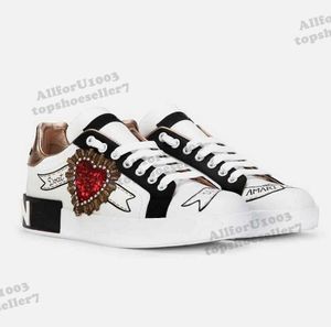 DG Luxury 23S/S Calfskin Nappa Man Sneakers Shoes White Black Leather Trainers Famous Brands Comfort Outdoor Skateboard Men's Casual Walking EUR 35-46