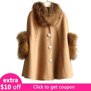 Kvinnors ull blandar Maomaokong Autumn Women Cape Poncho Coat Jacket Natural Real Raccoon päls krage ull sjal kappa kvinnliga kläder 230821