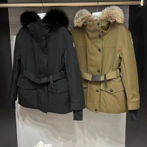 KAŻDY KURPYTY PARKAS Zima puffer kurtka Men Style Projektanci Kurtka Wolf Hair Tatcoat zagęszczony termicznie Grube ubranie wiatrówki