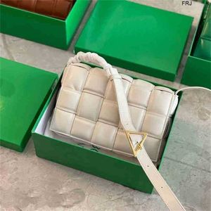 Crossbody Bag 7a Cassettes Bottevenets gewebtes handgefertigtes Ziegeltofu -Dreieck Haveoxyk3h9k