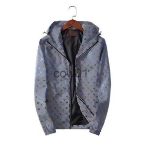Men's Jackets Designer mens jacket spring and autumn windrunner tee fashion hooded sports windbreaker casual zipper jackets clothing M-3XL J0823