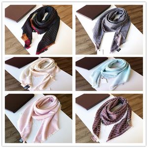 G Scarf Erkekler ve Kadınlar Büyük Boy Klasik Çek Şalları Eşarplar Tasarımcı Lüks Altın Gümüş İplik Ekose G Şal boyutu 140 140CM308E