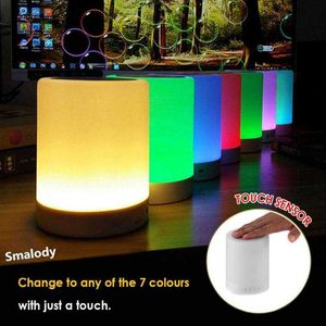 Bluetooth Player Touch Pat Wireless Portable Högtalare Färgglada LED Night Light Bedside Table Lamp för bättre sömn L230822