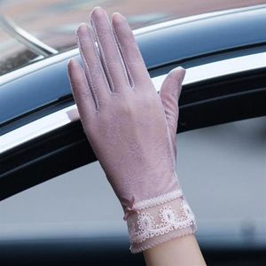 Pięć palców Rękawiczki Kobiety Ochrona przeciwsłoneczna Wysoka elastyczna koronkowa konstrukcja jedwabiu cienki ekran dotykowy anty-UV Skid do jazdy na zewnątrz1239s