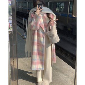 Womens Wool Blends Women Double Breasted Rainbow Woollen Overcoat Classical Plaid Jackets Retro Loose Lapel Collar Long Sleeves Ladies Outwear 230822