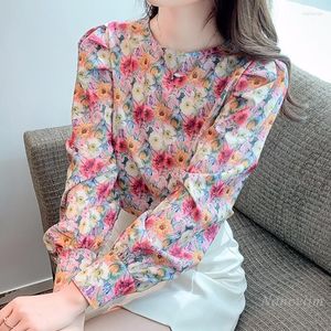 Kvinnors blusar Spring och Autumn Floral Chiffon Shirt 2023 Fashion Female Clothing Round Neck Long Sleeve Top Ladies All-Mathing Basic Tops